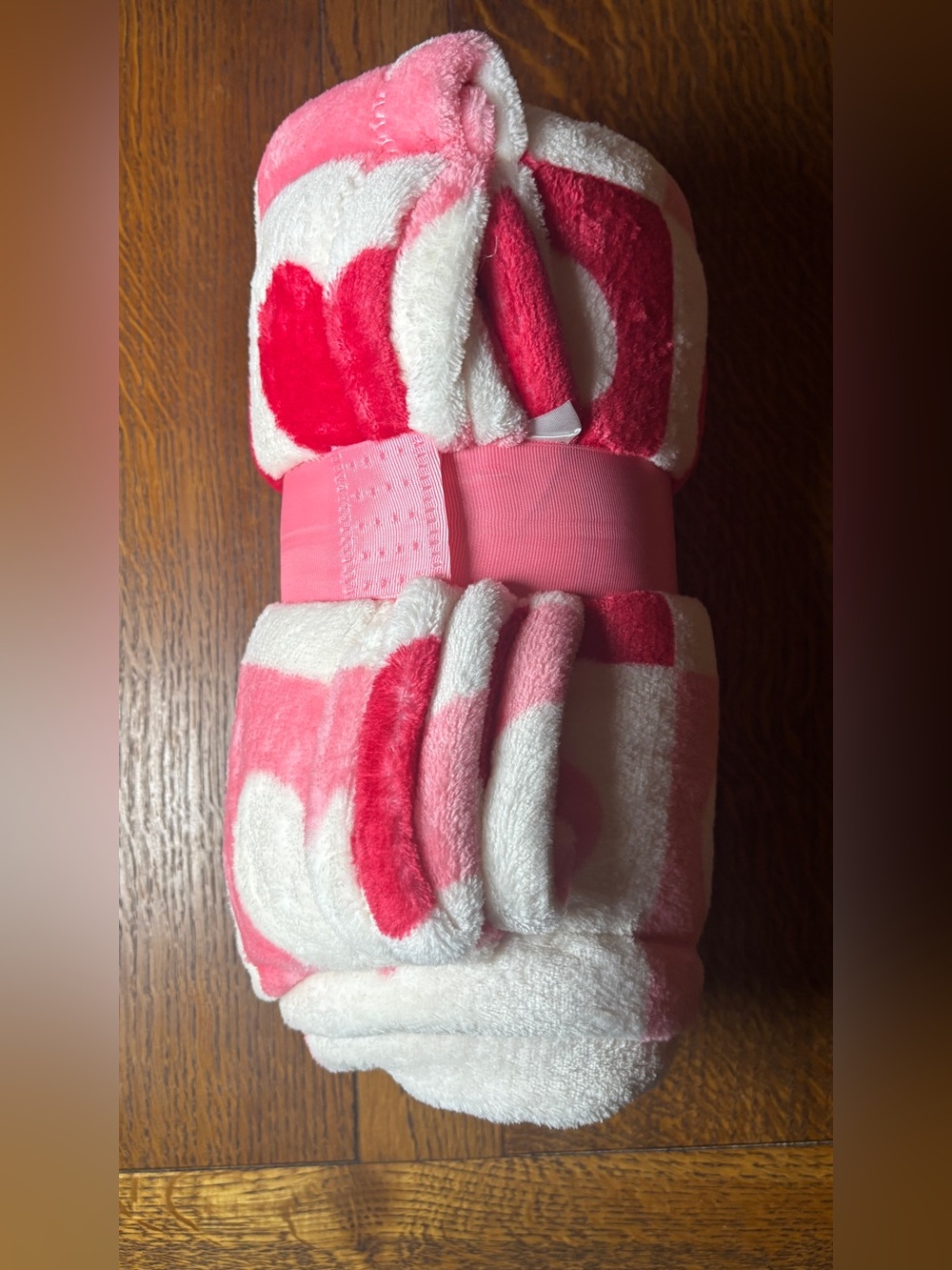 Valentine's Throw - Multi-colored hearts - Never Used